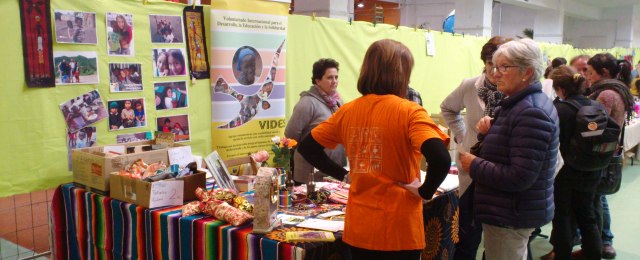 Gran acogida en la Feria de Economía Solidaria