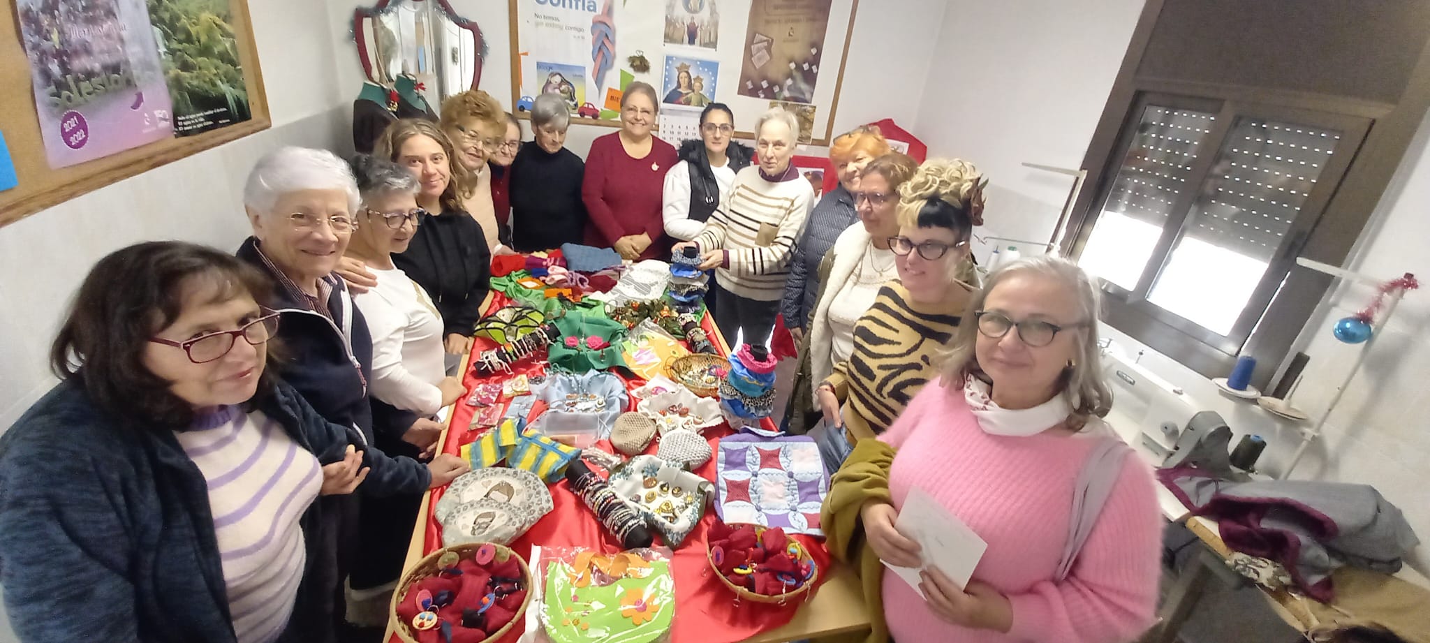 TALLER SOLIDARIO EN SANT VICENÇ DELS HORTS